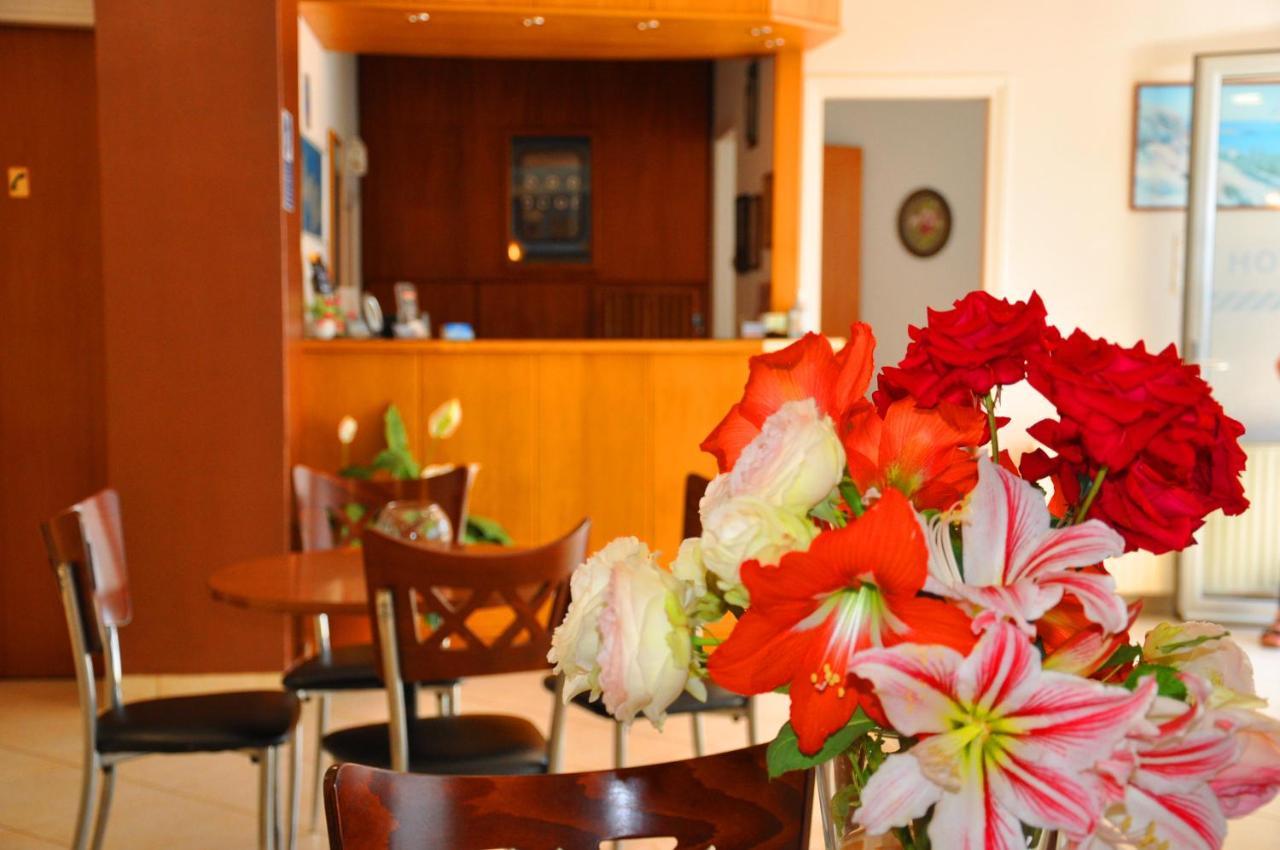 Nora Hotel Sitia  Zewnętrze zdjęcie